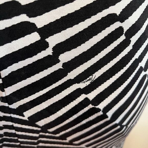 ‎Trina Turk Black and White Spider Web women’s size 4 - Picture 4 of 6